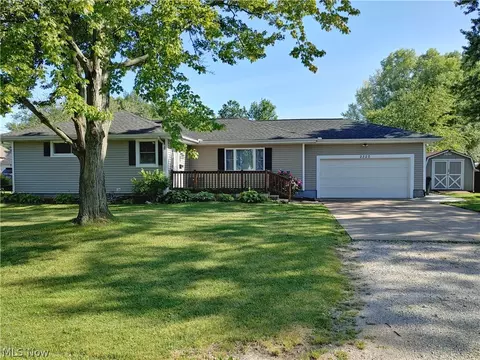 2320 E 38th St, Ashtabula, OH 44004 photo 1
