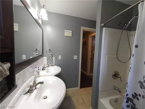 2320 E 38th St, Ashtabula, OH 44004 photo 19