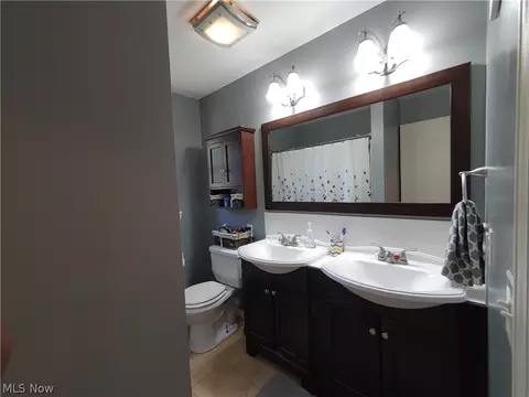 2320 E 38th St, Ashtabula, OH 44004 photo 18