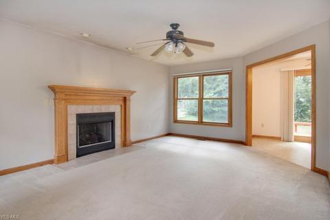 3946 State Rd, Akron, OH 44319 photo 5
