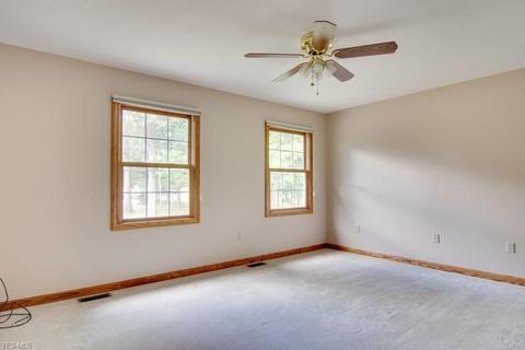 3946 State Rd, Akron, OH 44319 photo 16