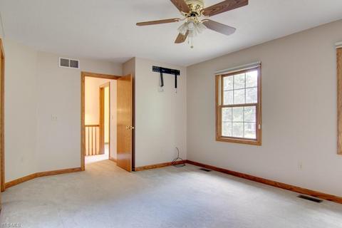 3946 State Rd, Akron, OH 44319 photo 18