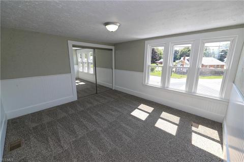 3017 W Prospect Rd, Ashtabula, OH 44004 photo 17