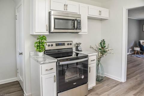 4128 4th St NW, Canton, OH 44708 photo 5