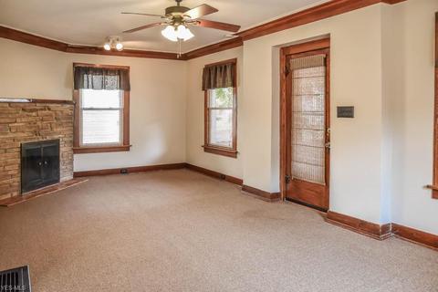 1762 Shaw Ave, Akron, OH 44305 photo 3