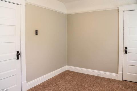 1762 Shaw Ave, Akron, OH 44305 photo 14
