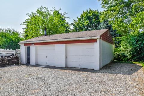 1762 Shaw Ave, Akron, OH 44305 photo 2