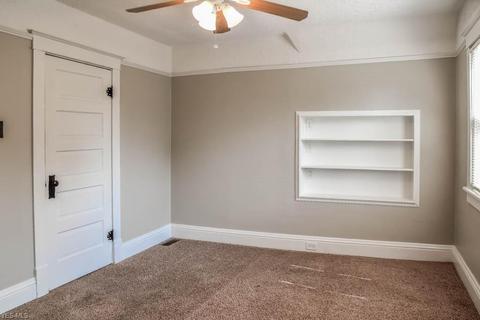 1762 Shaw Ave, Akron, OH 44305 photo 12