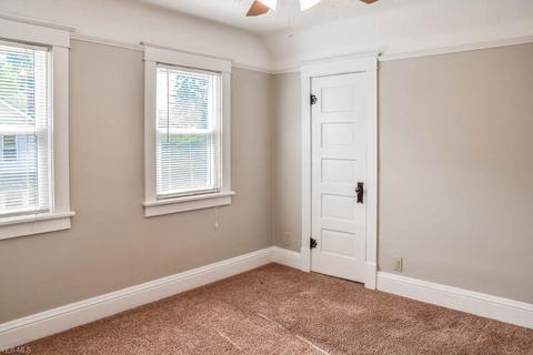 1762 Shaw Ave, Akron, OH 44305 photo 11