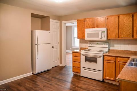 116 Maple Ave SE, Massillon, OH 44646 photo 5