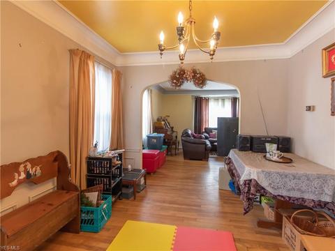 80 E 216th St, Euclid, OH 44123 photo 7