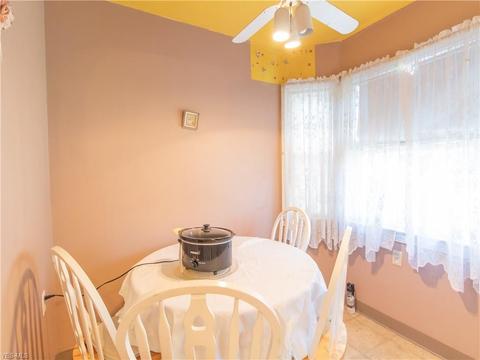 80 E 216th St, Euclid, OH 44123 photo 3
