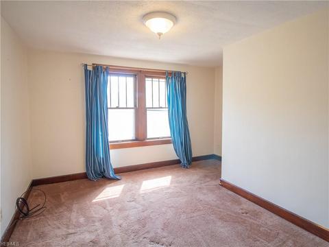 244 E 218th St, Euclid, OH 44123 photo 15