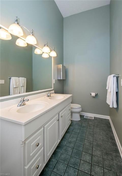 2442 W 7 St, Cleveland, OH 44113 photo 21