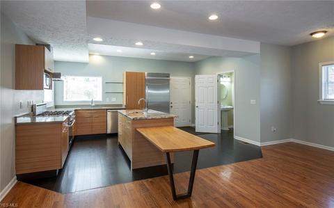 2442 W 7 St, Cleveland, OH 44113 photo 5