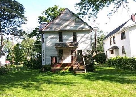 1016 W 50th St, Ashtabula, OH 44004 photo 5