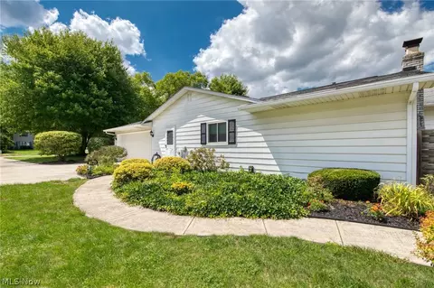 125 Windbrook Ct, Elyria, OH 44035 photo 34