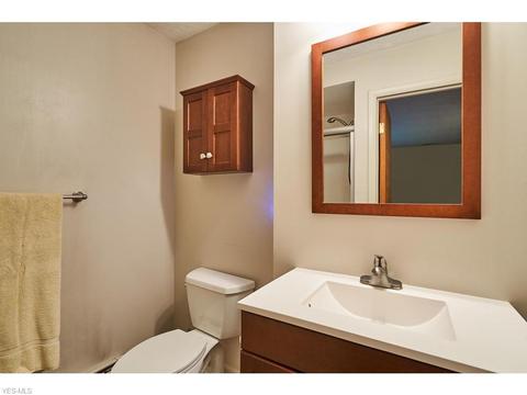 855 Old Spring Rd, Copley, OH 44321 photo 12