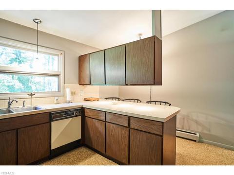 855 Old Spring Rd, Copley, OH 44321 photo 9