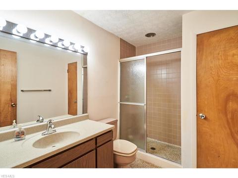 855 Old Spring Rd, Copley, OH 44321 photo 19