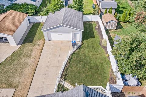 185 E Brookside Ave, Akron, OH 44301 photo 9