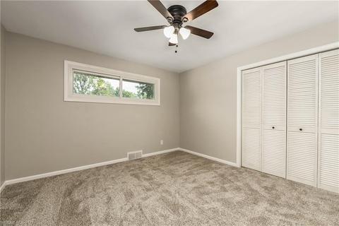 310 E 262nd St, Euclid, OH 44132 photo 16