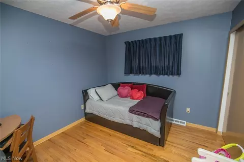 6211 Regency Dr, Parma, OH 44129 photo 14