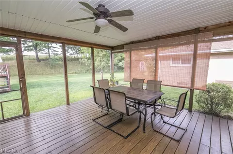 6211 Regency Dr, Parma, OH 44129 photo 24