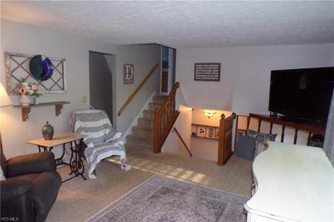 6064 Collins Rd, Mentor, OH 44060 photo 14