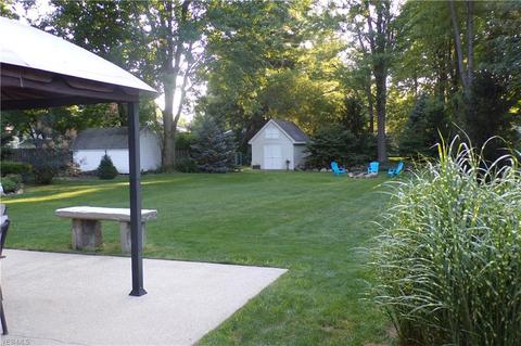 6064 Collins Rd, Mentor, OH 44060 photo 7