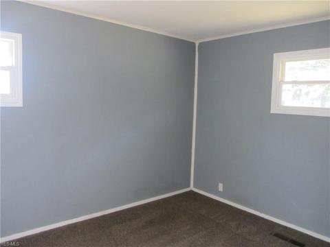 455 Olivet Dr, Elyria, OH 44035 photo 7