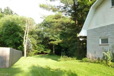 356 Poland Ave, Struthers, OH 44471 photo 3