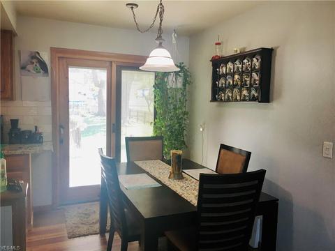 29656 Phillips Ave, Wickliffe, OH 44092 photo 10