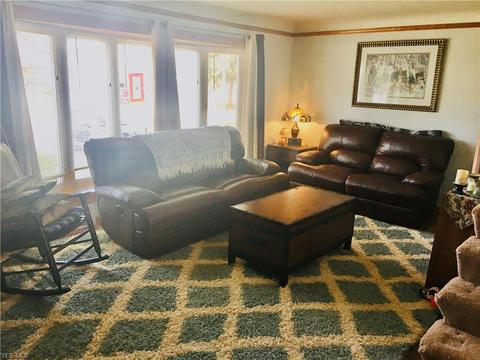 29656 Phillips Ave, Wickliffe, OH 44092 photo 8