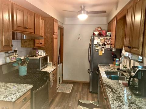 29656 Phillips Ave, Wickliffe, OH 44092 photo 11