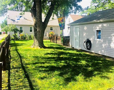 29656 Phillips Ave, Wickliffe, OH 44092 photo 6