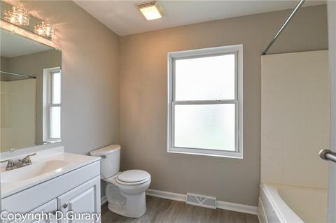 1679 E 29th St, Lorain, OH 44055 photo 10