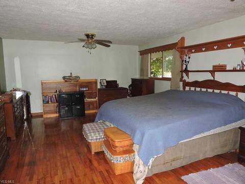 2201 Crosshaven Rd NW, Canton, OH 44708 photo 15