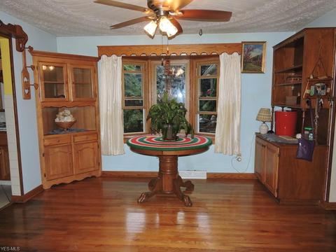 2201 Crosshaven Rd NW, Canton, OH 44708 photo 10