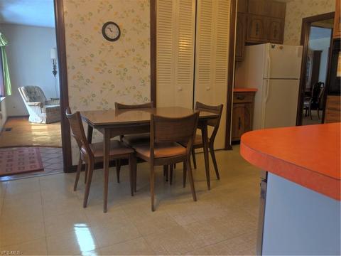 150 Sunset Dr, Berea, OH 44017 photo 6
