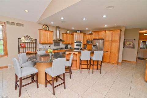 130 Oak Tree Dr, Canfield, OH 44406 photo 20