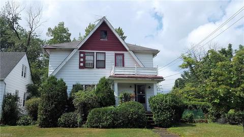 1530 E 214th St, Euclid, OH 44117 photo 1