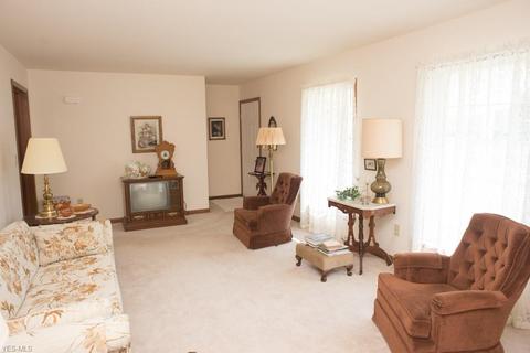 195 Allison Ave, Killbuck, OH 44637 photo 23
