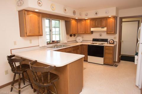 195 Allison Ave, Killbuck, OH 44637 photo 10