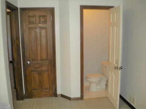 1841 W 4th St, Ashtabula, OH 44004 photo 25