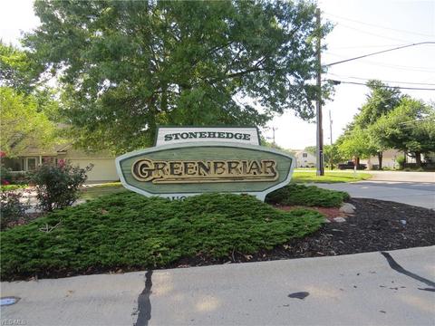 107 Stonehedge Dr, Elyria, OH 44035 photo 5
