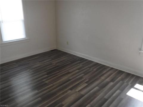 316 Olive St, Elyria, OH 44035 photo 20
