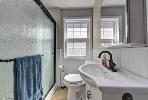 5802 Gerald Ave, Parma, OH 44129 photo 17