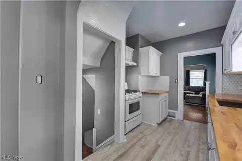 5802 Gerald Ave, Parma, OH 44129 photo 11