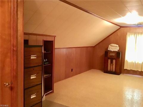 351 Penfield Ave, Elyria, OH 44035 photo 15